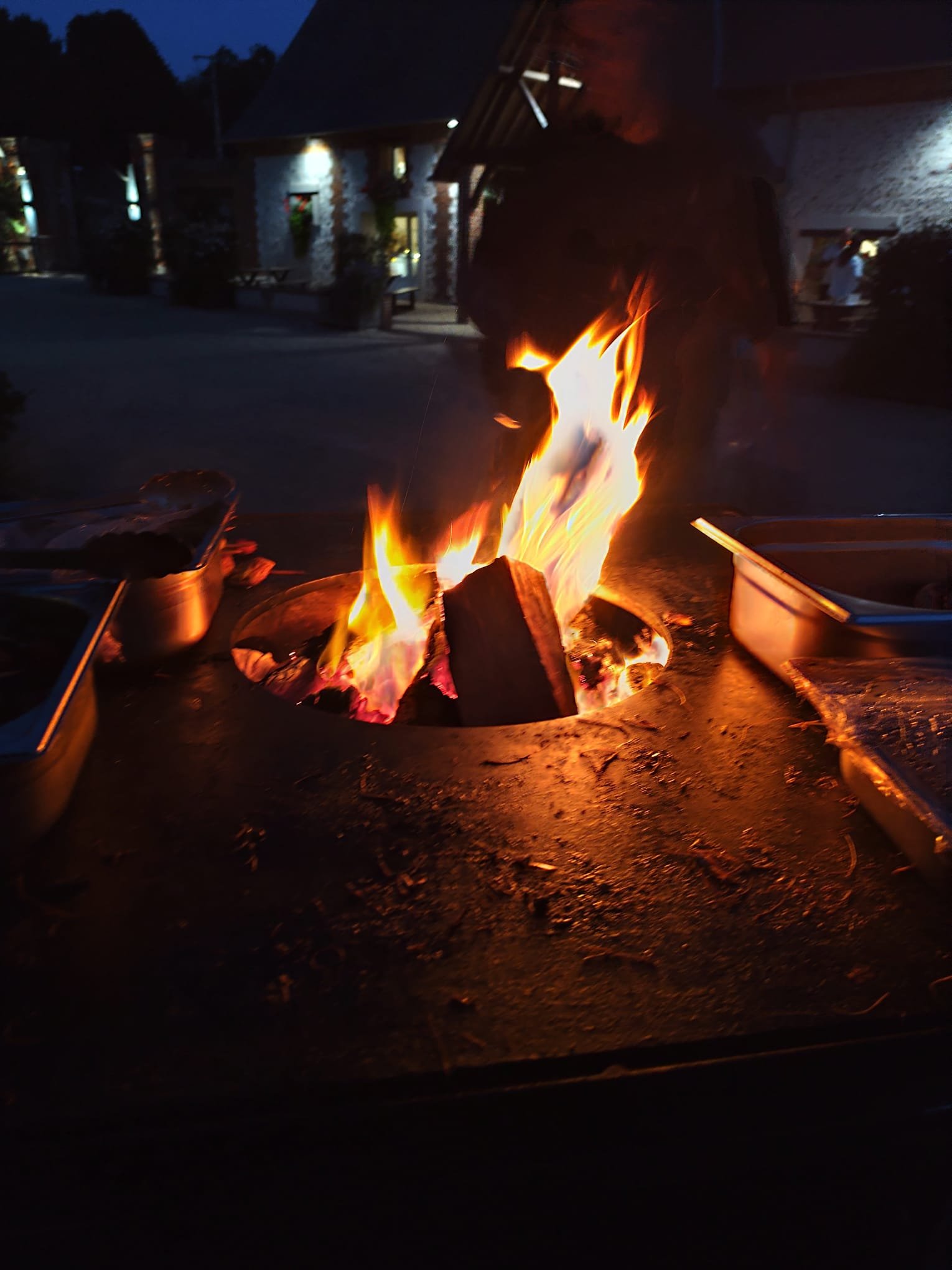 Brasero et barbecue géant lors d’un événement en Normandie